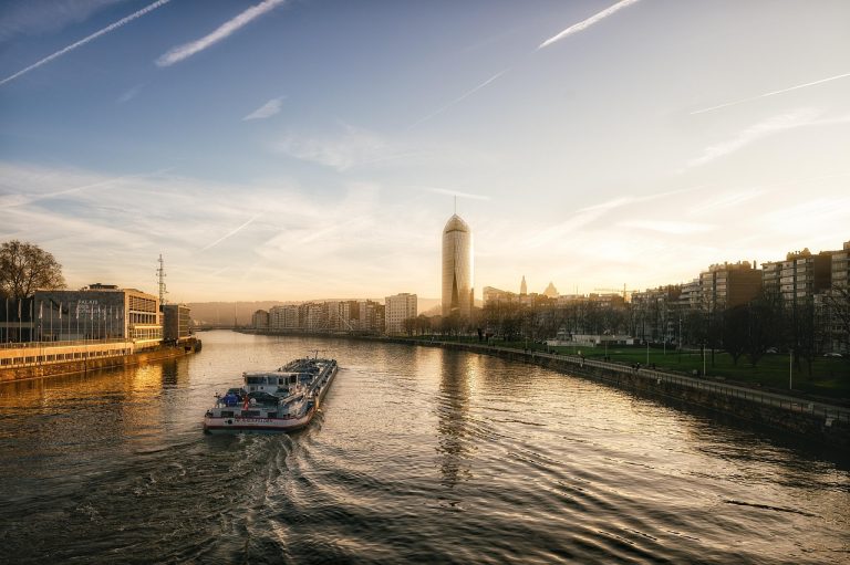 ce inseamna clonare telefon